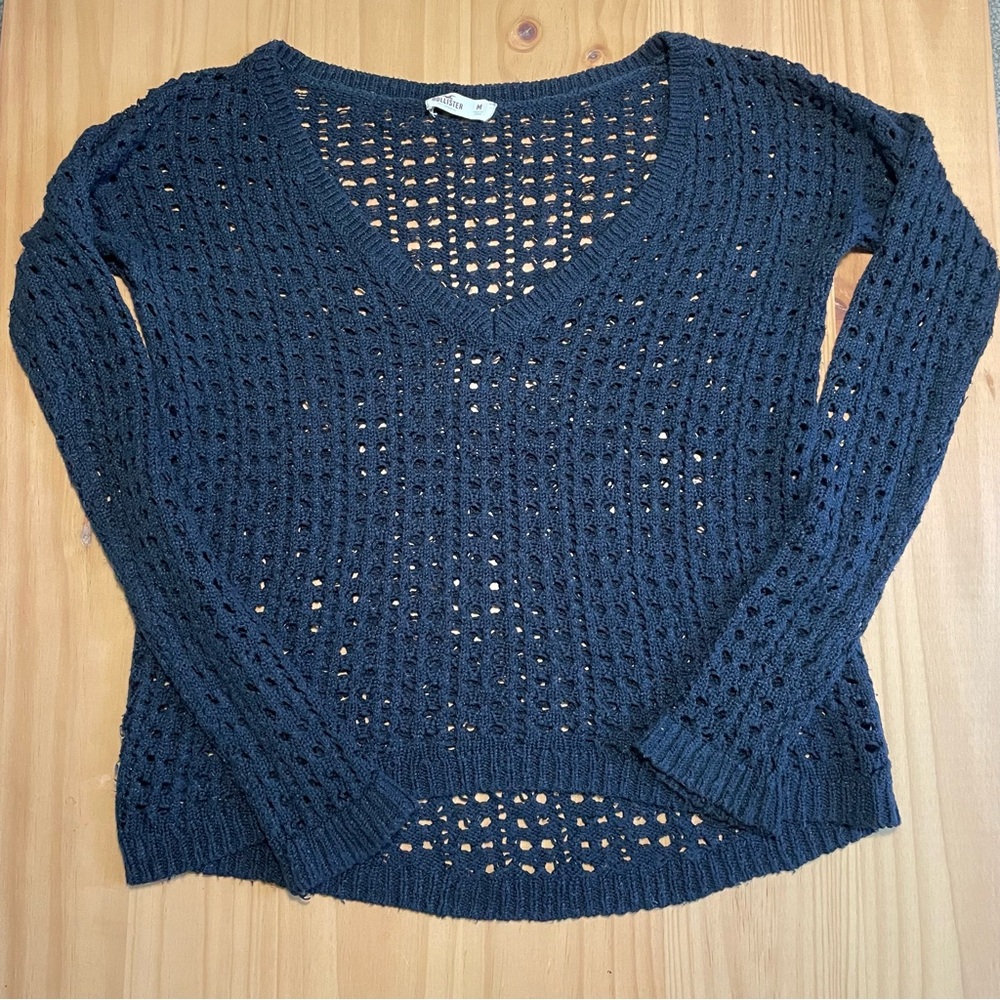 Hollister, size Medium: long-sleeved deep v-neck open knit sweater, navy blue